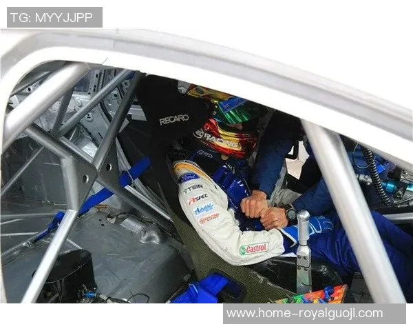 广东与浙江的精彩对决现场直击全场热情与激情碰撞的瞬间回顾 广东与浙江的精彩对决现场直击全场热情与激情碰撞的瞬间回顾