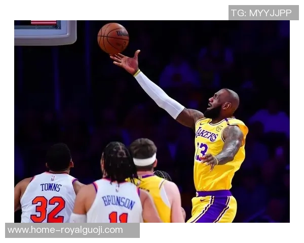 尼克斯与湖人精彩对决全场录像回放及精彩瞬间分析 尼克斯与湖人精彩对决全场录像回放及精彩瞬间分析